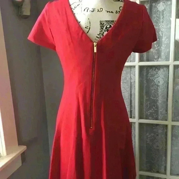 Banana Republic Red, Fitted Dress - Picture 5 of 8